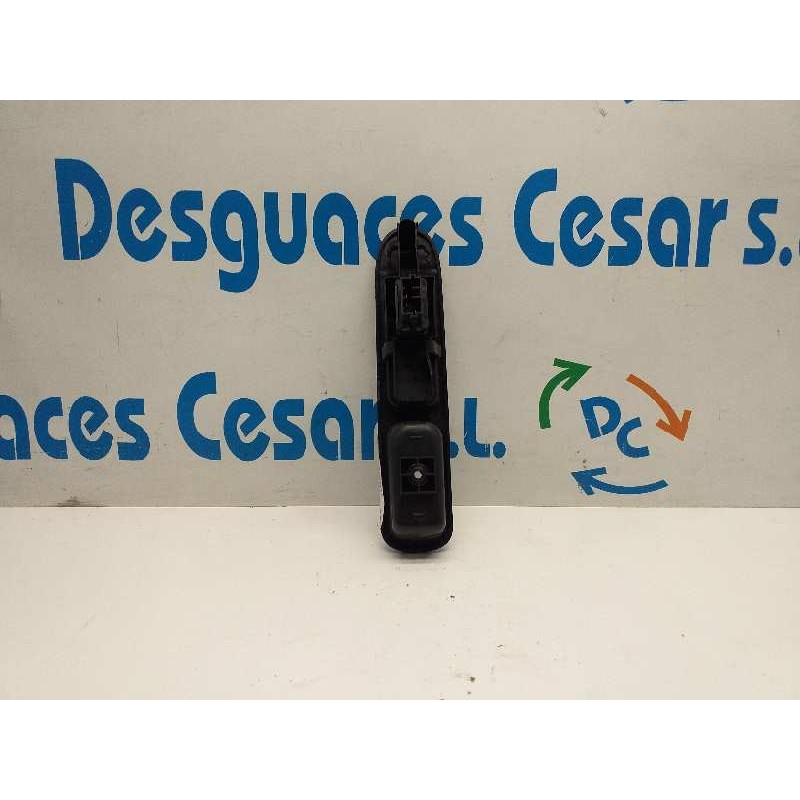 MANDO ELEVALUNAS DELANTERO DERECHO  - imagen 1