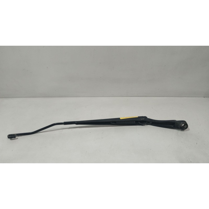 BRAZO LIMPIA DELANTERO DERECHO 28886JX31A  - imagen 3