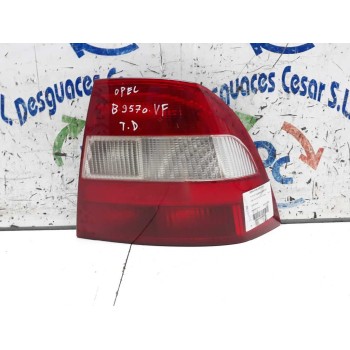 PILOTO TRASERO DERECHO 90512716 