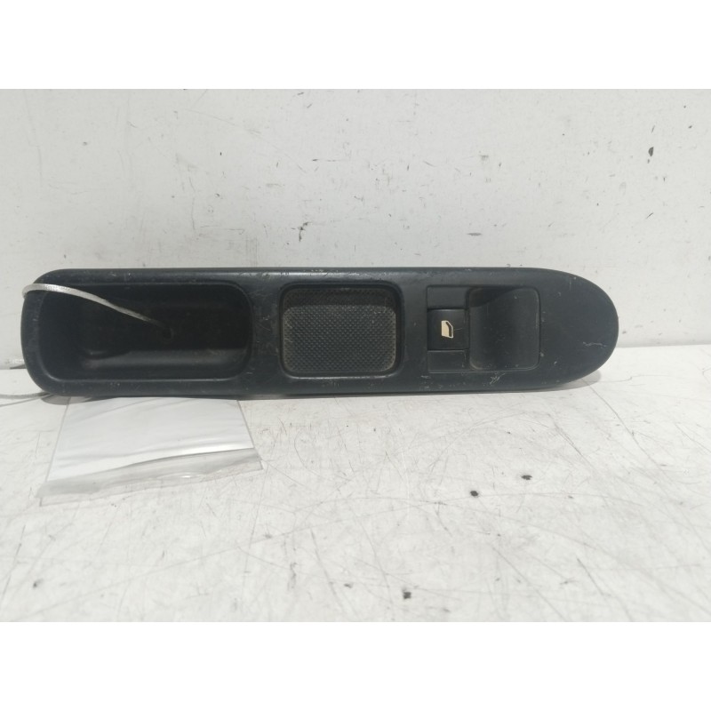 MANDO ELEVALUNAS DELANTERO DERECHO 96351625XT  - imagen 1