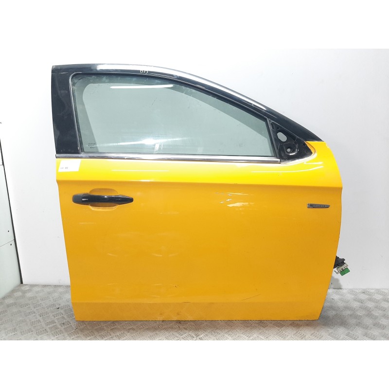 PUERTA DELANTERA DERECHA AMARILLO  - imagen 1