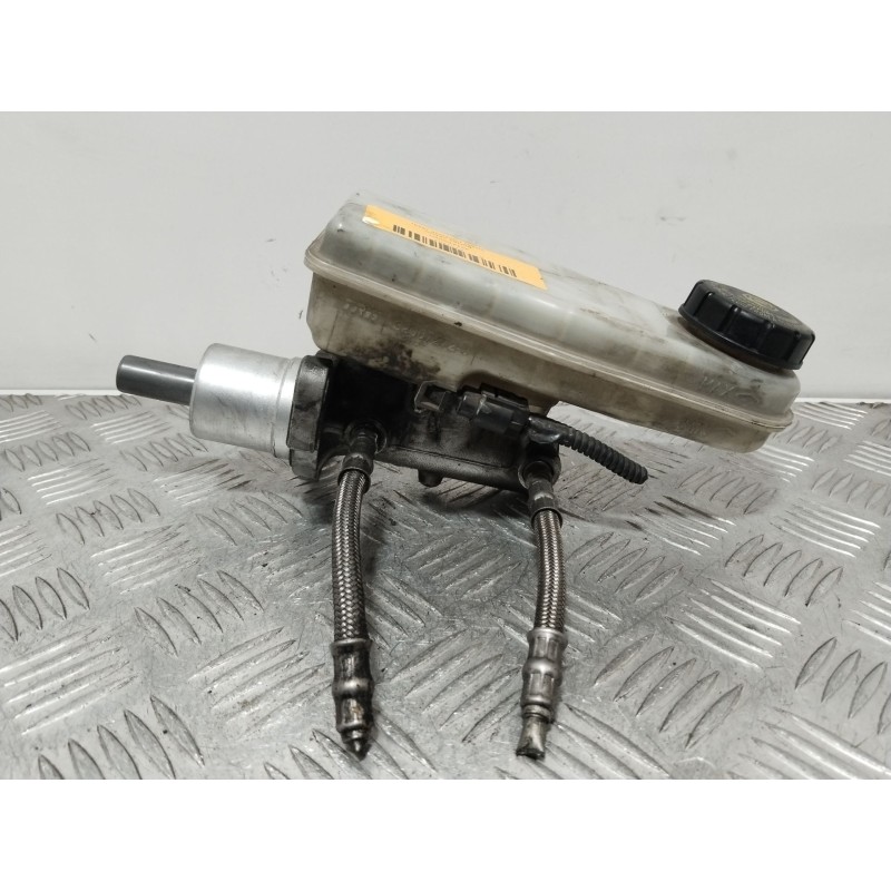BOMBA FRENO 32067272D  - imagen 2