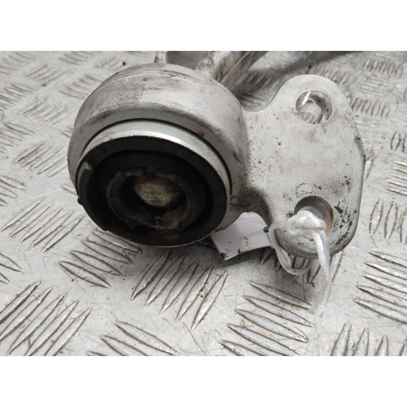 BRAZO SUSPENSION INFERIOR DELANTERO DERECHO 31122341828  - imagen 2