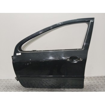 PUERTA DELANTERA IZQUIERDA 9004S8 NEGRA