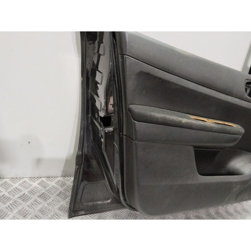 PUERTA DELANTERA IZQUIERDA 9004S8 NEGRA - imagen 4