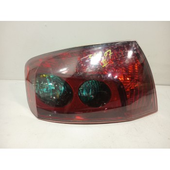 PILOTO TRASERO IZQUIERDO 085501937RB 
