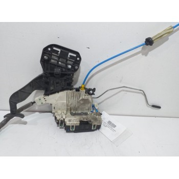 CERRADURA PUERTA DELANTERA IZQUIERDA A1667200135 