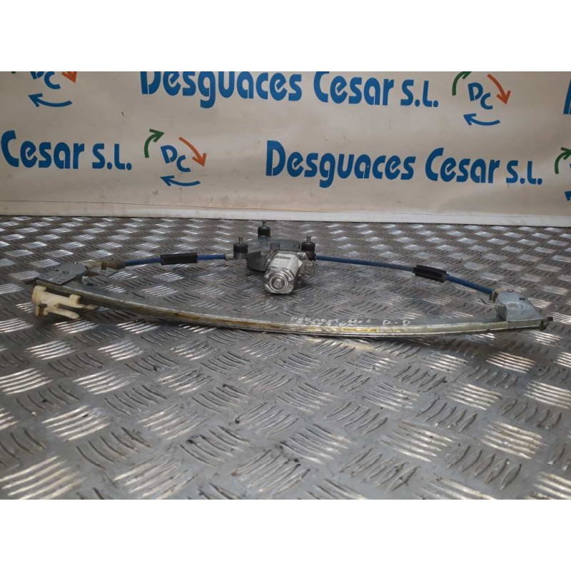 ELEVALUNAS DELANTERO DERECHO  - imagen 2