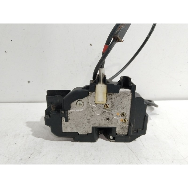 CERRADURA PUERTA DELANTERA DERECHA 805009U10B  - imagen 2
