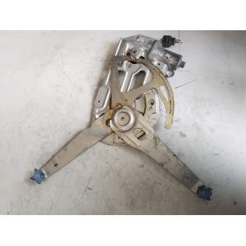 ELEVALUNAS DELANTERO DERECHO 8626963RH 