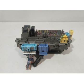 CAJA RELES / FUSIBLES 38600S04G1 