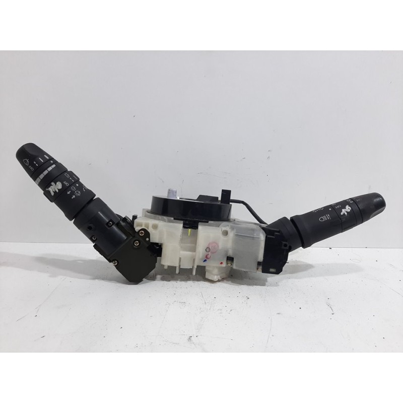 MANDO MULTIFUNCION 25560AX602 2 CONECTORES  - imagen 2