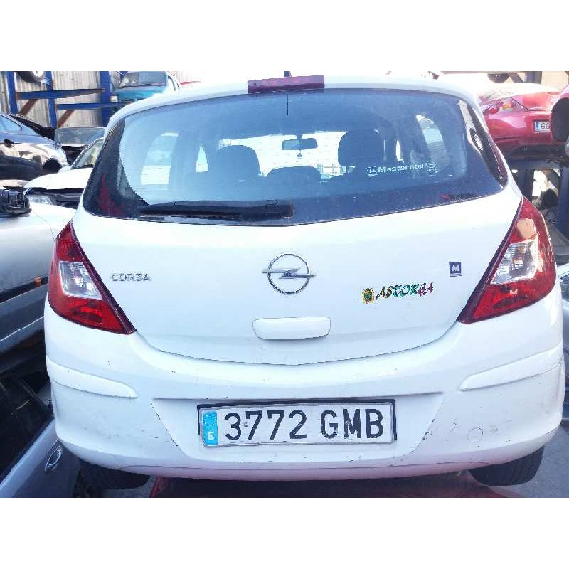 opel corsa d del año 2009