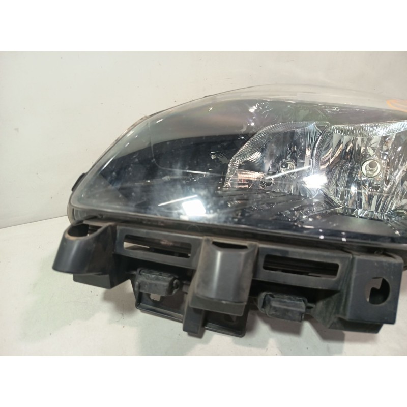 FARO IZQUIERDO 260606760R 89903290  - imagen 2