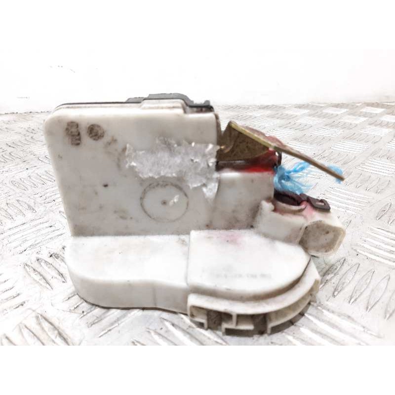 CERRADURA PUERTA DELANTERA DERECHA 6K1837016  - imagen 2