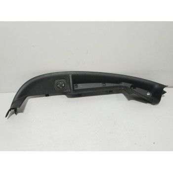 MOLDURA 682406857R 