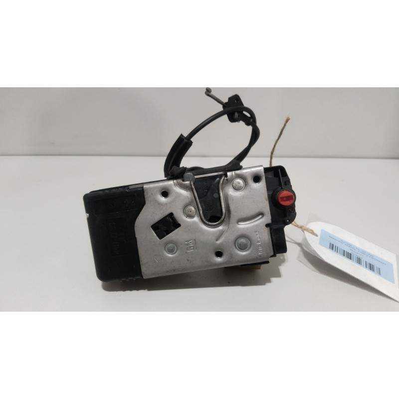 CERRADURA PUERTA TRASERA IZQUIERDA 13157758  - imagen 4