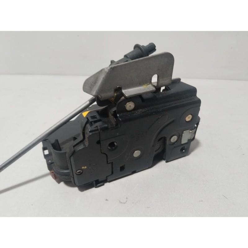 CERRADURA PUERTA DELANTERA DERECHA 4B1837016E  - imagen 3