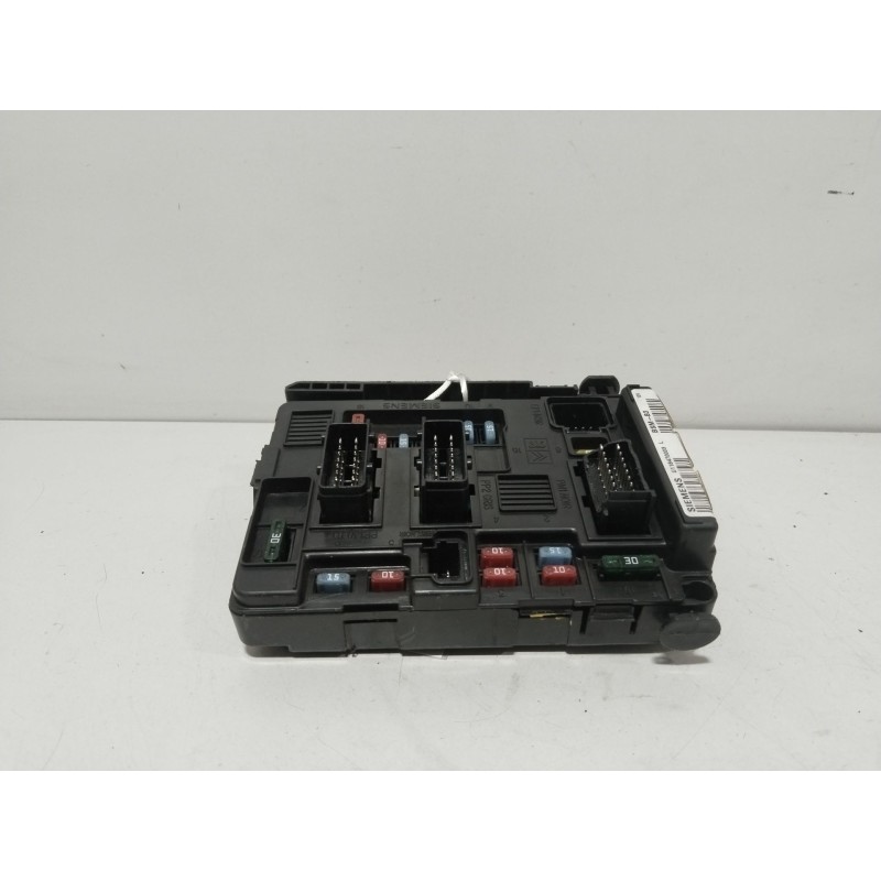 CAJA RELES / FUSIBLES 655671  - imagen 2