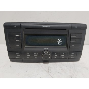 SISTEMA AUDIO / RADIO CD 1Z0035161A 