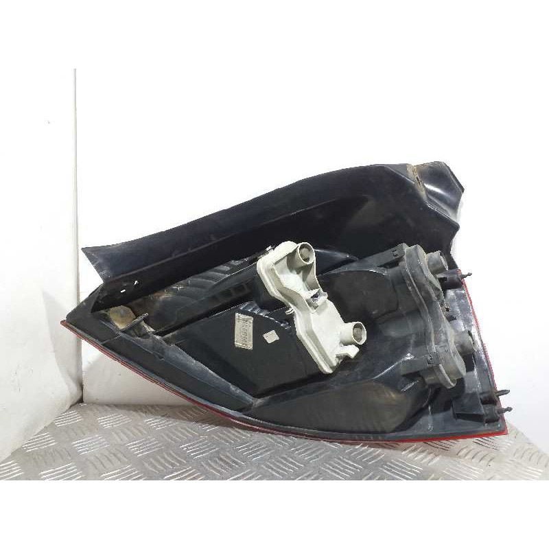 PILOTO TRASERO IZQUIERDO  - imagen 2