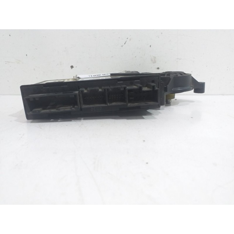 MOTOR ELEVALUNAS TRASERO IZQUIERDO 8E0959801A  - imagen 4