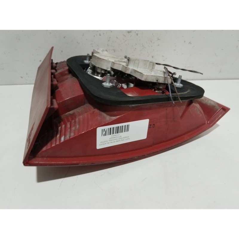 PILOTO TRASERO IZQUIERDO 1Z5945111A 086651912L - imagen 3