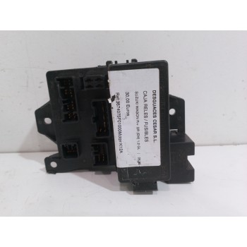 CAJA RELES / FUSIBLES 3674075F01000 3859075F0 