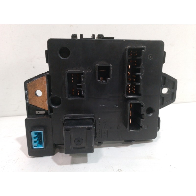 CAJA RELES / FUSIBLES 3674075F01000 3859075F0  - imagen 2