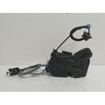 CERRADURA PUERTA TRASERA DERECHA 5K4839016Q 