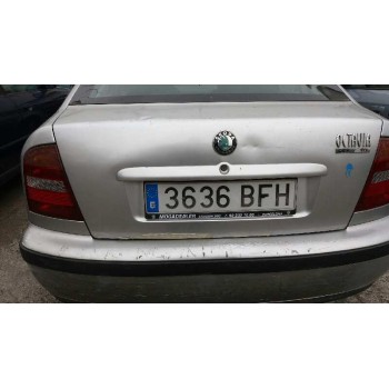 SKODA OCTAVIA BERLINA (1U2)
