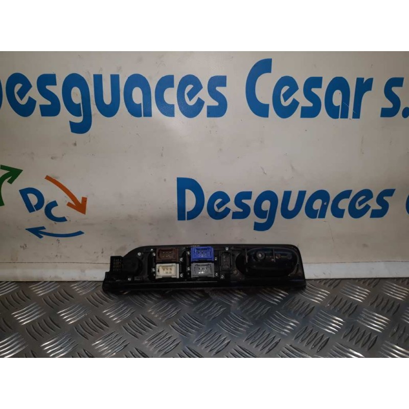 MANDO ELEVALUNAS DELANTERO IZQUIERDO  - imagen 2