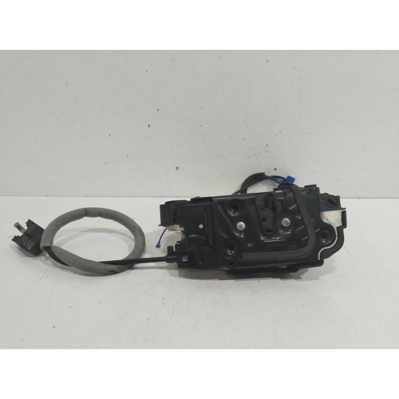 CERRADURA PUERTA TRASERA DERECHA 5K4839016Q  - imagen 4