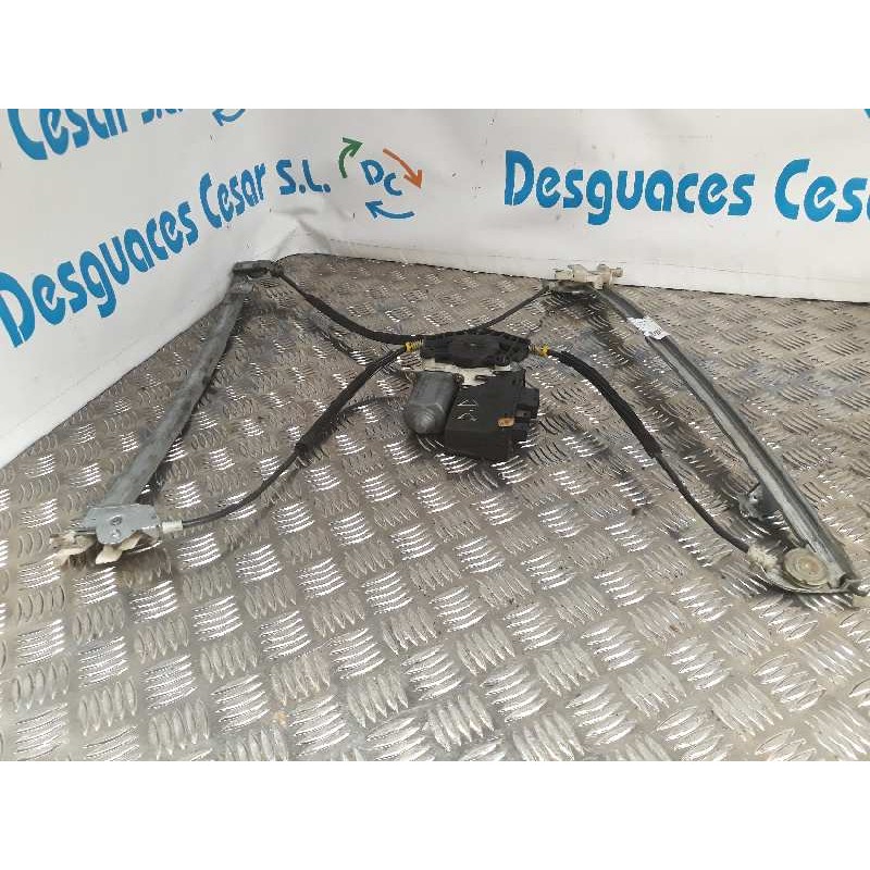 ELEVALUNAS DELANTERO DERECHO 9222L2 