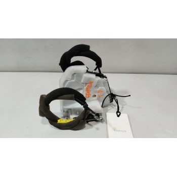 CERRADURA PUERTA TRASERA DERECHA U6814110 