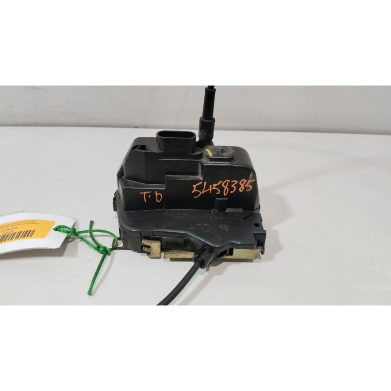 CERRADURA PUERTA TRASERA DERECHA 82500AV60B  - imagen 1