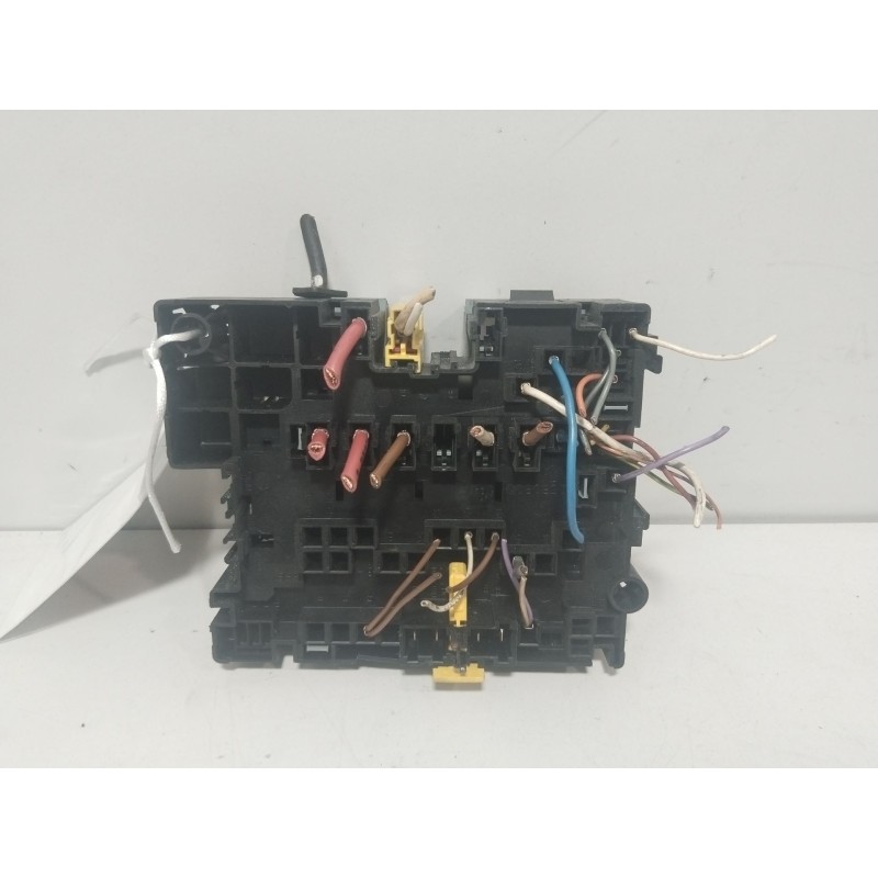CAJA RELES / FUSIBLES 256090  - imagen 2