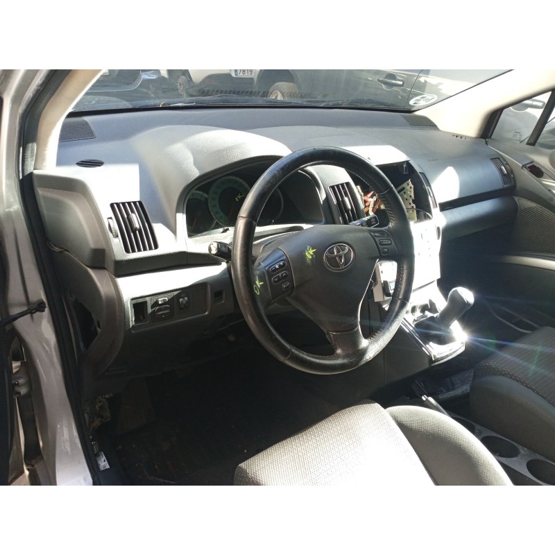 TOYOTA COROLLA VERSO (ZER_, ZZE12_, R1_) - imagen 5