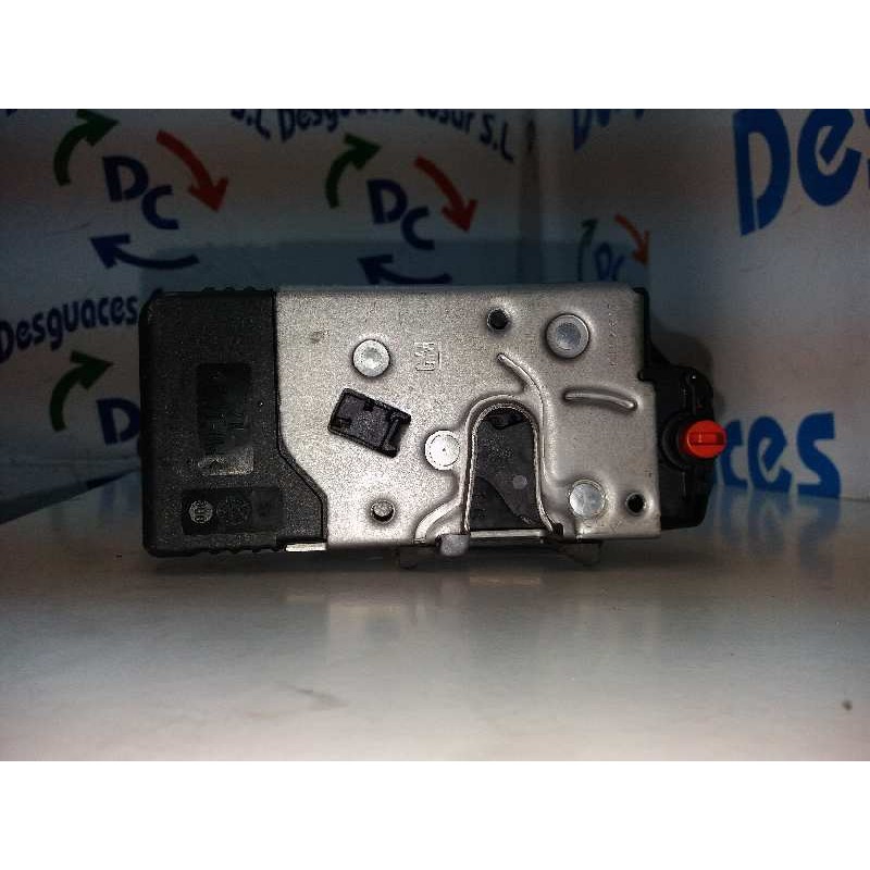 CERRADURA PUERTA TRASERA DERECHA 13154794  - imagen 2