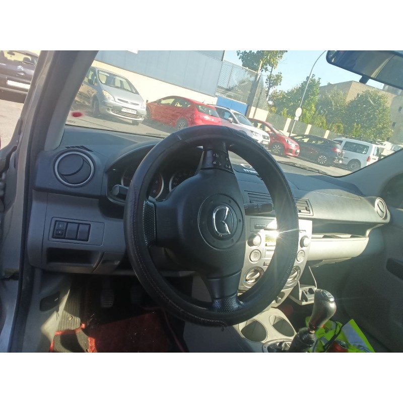 MAZDA 2 (DY) - imagen 3
