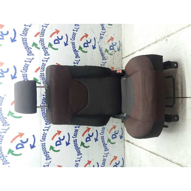 ASIENTO TRASERO DERECHO GRANATE-NEGRO  - imagen 1