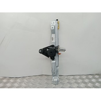ELEVALUNAS TRASERO DERECHO 827201979R 