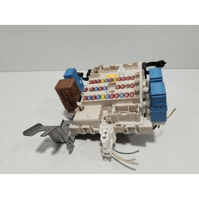 CAJA RELES / FUSIBLES 24350AV700  - imagen 2