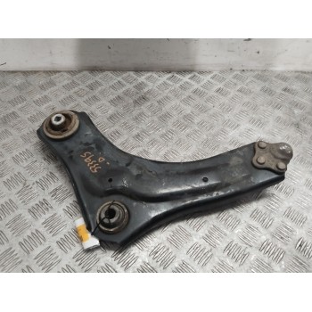 BRAZO SUSPENSION INFERIOR DELANTERO DERECHO 545006560R 