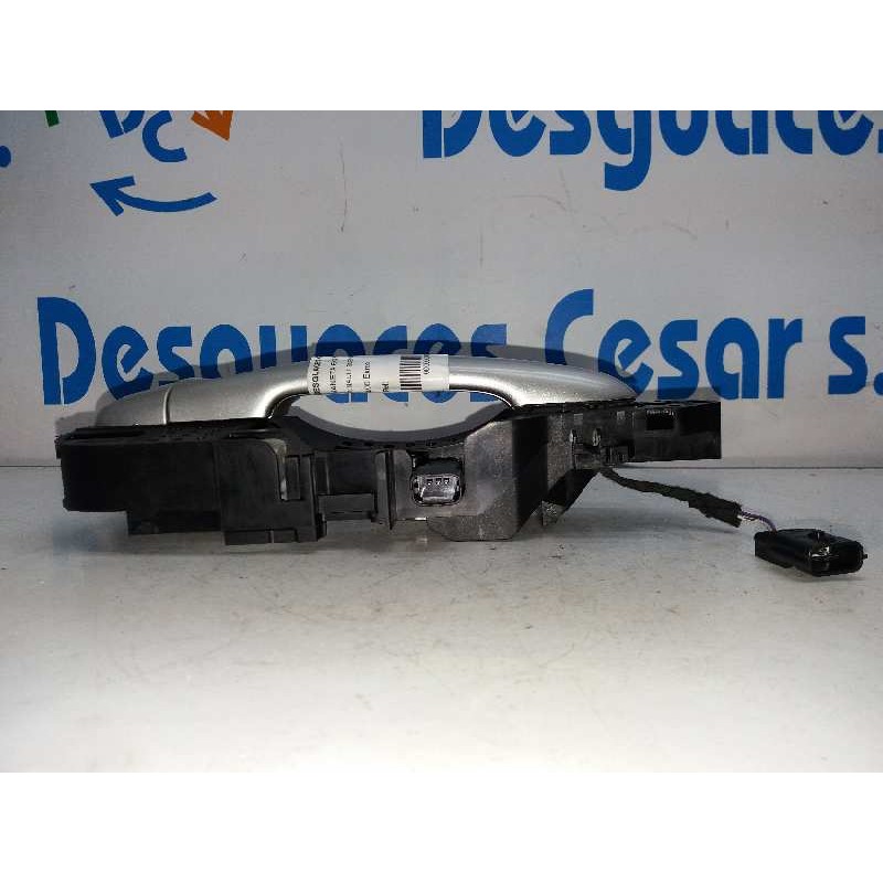 MANETA EXTERIOR DELANTERA DERECHA PLATA  - imagen 1