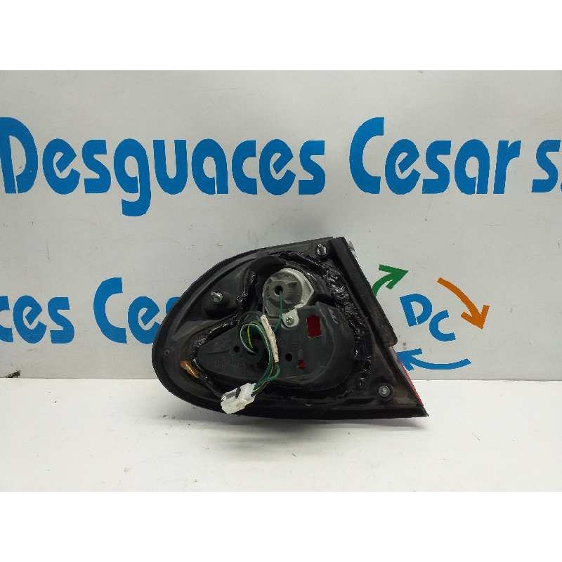 PILOTO TRASERO DERECHO 265542N327  - imagen 2