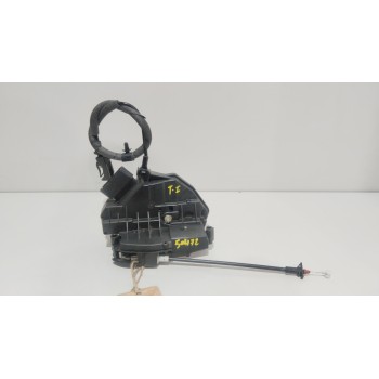 CERRADURA PUERTA TRASERA IZQUIERDA 921765101 