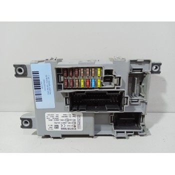 CAJA RELES / FUSIBLES 01372879080 