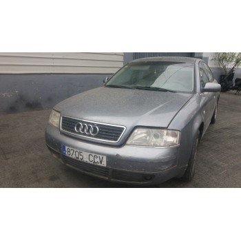 AUDI A6 BERLINA (4B2)