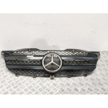 REJILLA DELANTERA A90688003  OEM A90688003